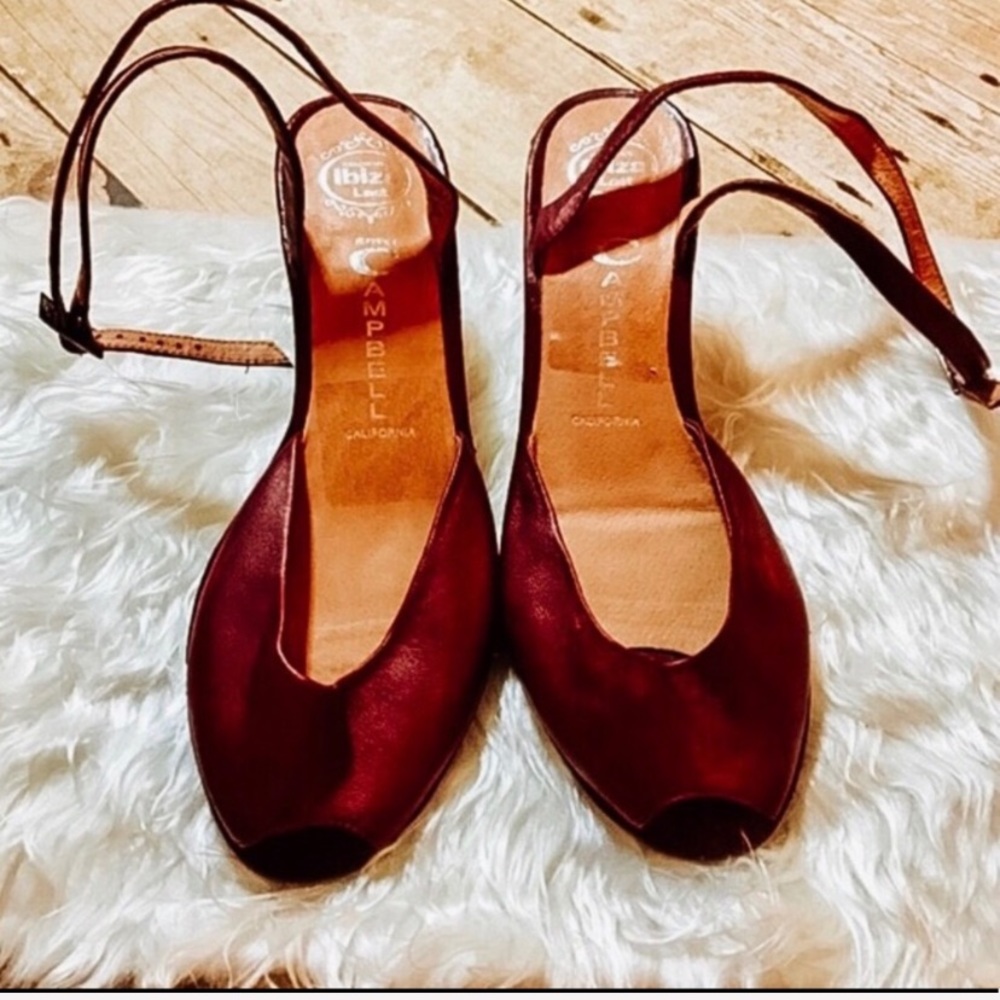 5 for $25 Sale! Jeffrey Campbell Peep Toe Heel
